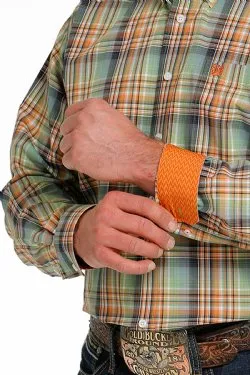 MEN'S CINCH PLAID BUTTON-DOWN WESTERN SHIRT - GREEN / ORANGE