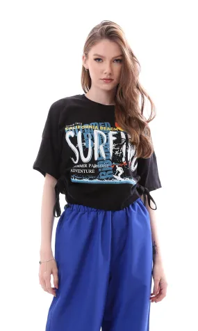 O165475 Black Cropped T-Shirt Surfing Printed With Side Drawstring